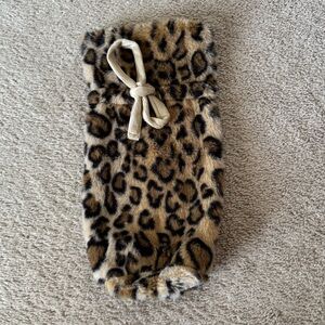 Leopard print wine bag